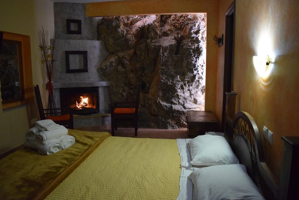 Flygonion Guesthouse Kyriaki Exterior photo